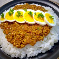 Snapdishの料理写真:ドライカレー|ヒヨリ飯さん