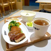 Snapdishの料理写真:金牌豉油雞套餐|skyblueさん