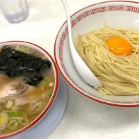 Snapdishの料理写真:特製つけ麺🍜