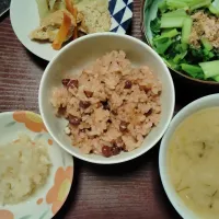 Snapdishの料理写真:お赤飯の夕ご飯|由紀子さん