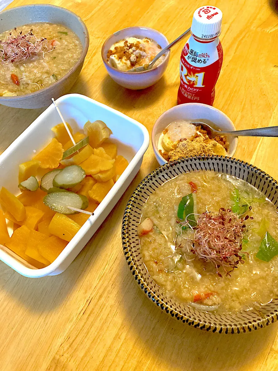 しゃぶしゃぶの残り出汁で雑炊🥣朝ごはん10/26|さくたえさん