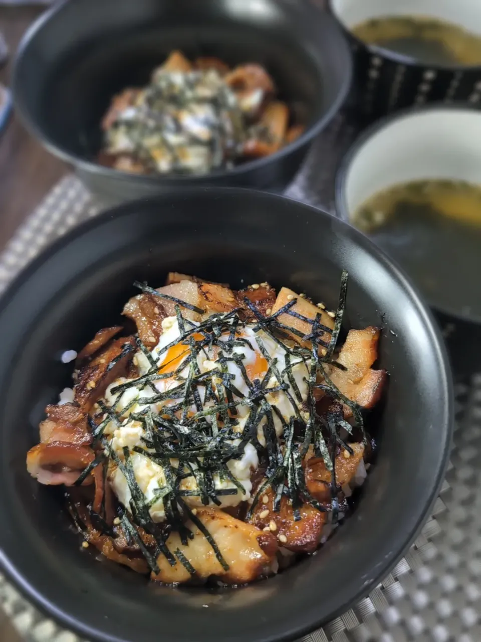 チャーシュー丼|テケテケさん