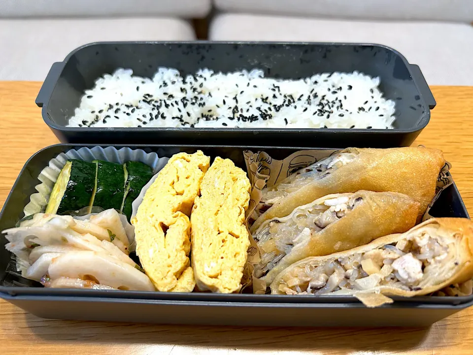 Snapdishの料理写真:息子のお弁当〈10月〉|かおりさん