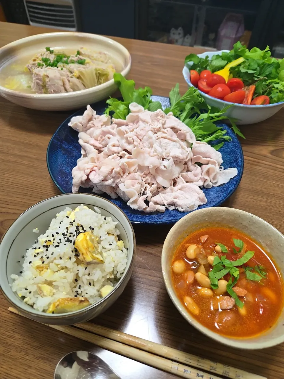 白菜のミルフィーユ・冷しゃぶ・ミネストローネ・サラダ・栗ご飯🌺|chiyukiさん