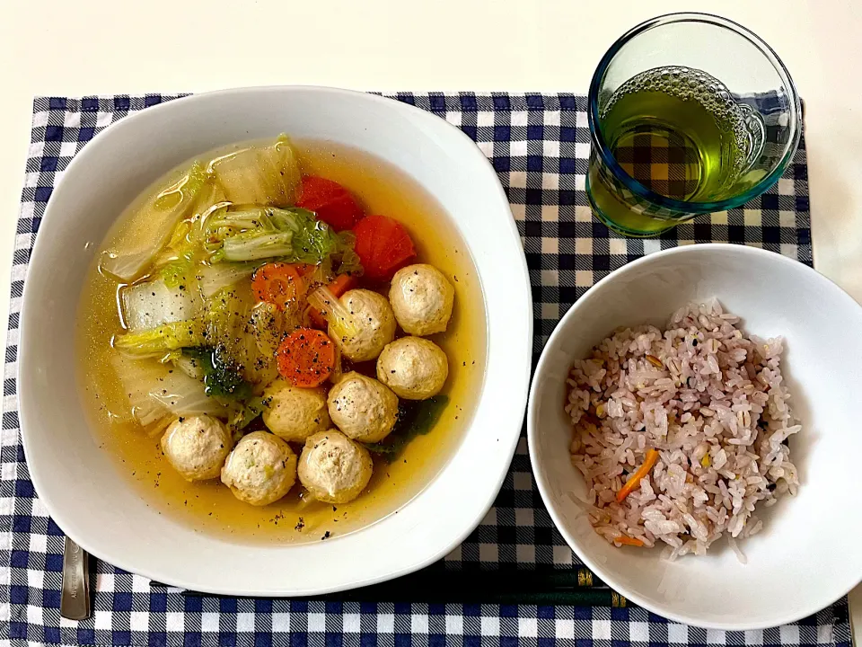 鶏団子と白菜のスープ|リヒトさん