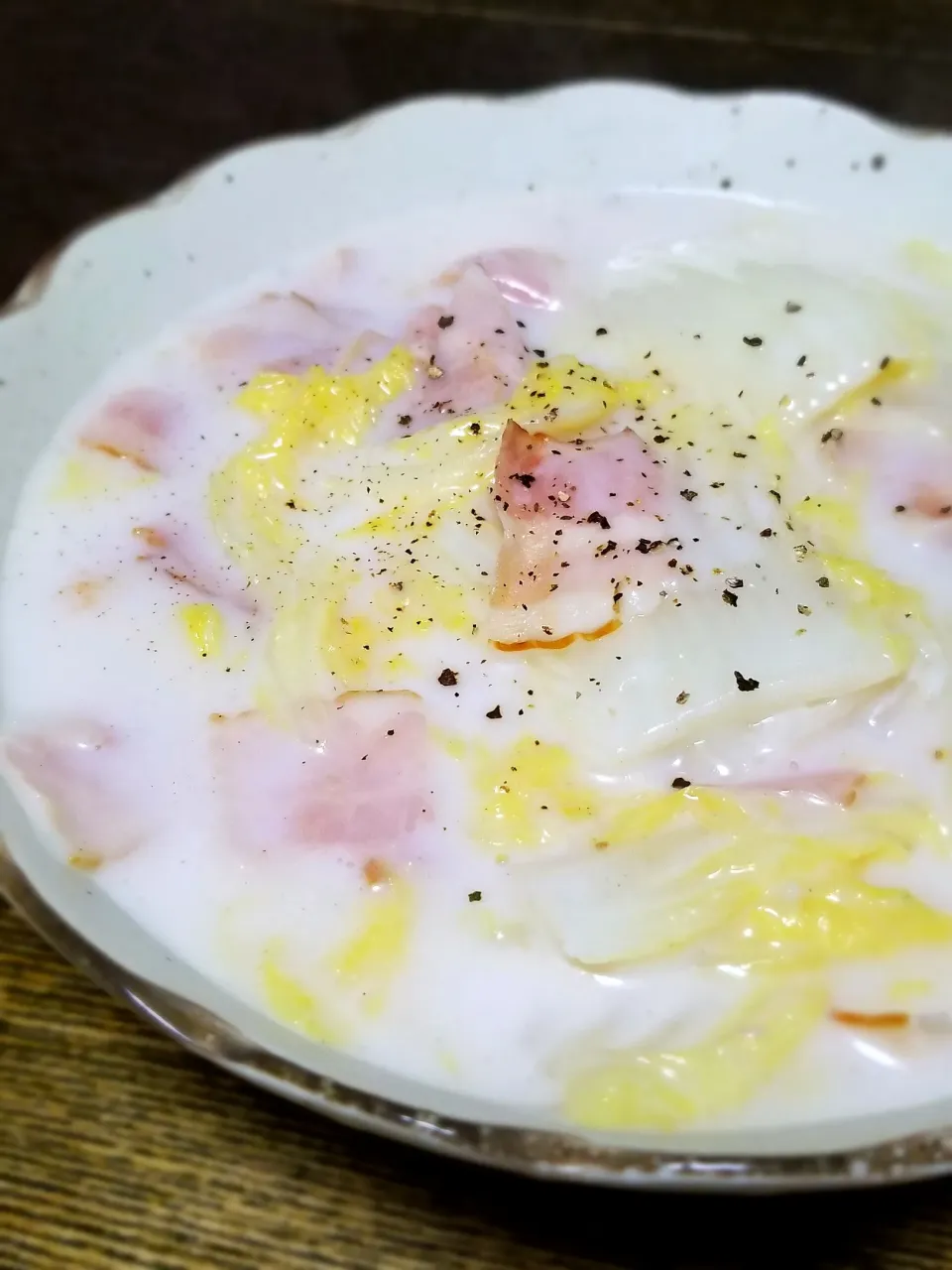 パパ作👨ベーコンと白菜のクリーム煮|ぱんだのままんさん