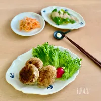 Snapdishの料理写真:シャキシャキがおいしい　キャベツ入りつくね