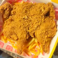 Snapdishの料理写真:fride chicken|alaa lodaさん