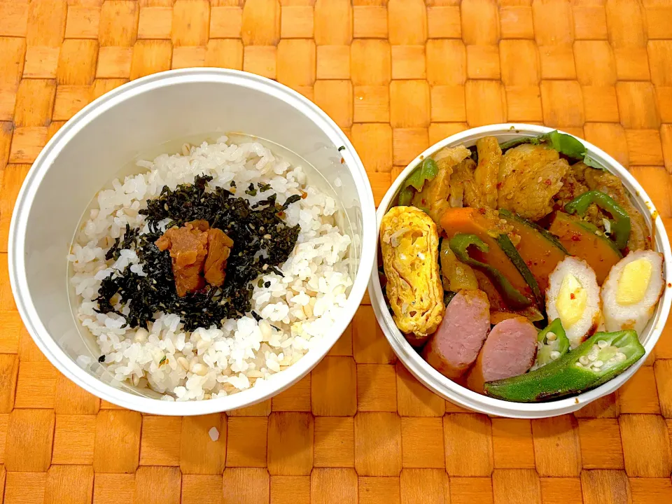 Snapdishの料理写真:中学生息子のお弁当🍱 豚バラ麻辣焼き弁当🍱|Snow10さん