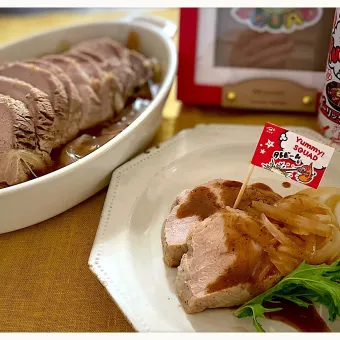 Snapdishの人気料理写真:七海さんの料理 淡路の新たまねぎと塩豚の煮込み Yummy風