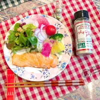 Snapdishの料理写真:サーモンのムニエル😊|naonaomimichanさん