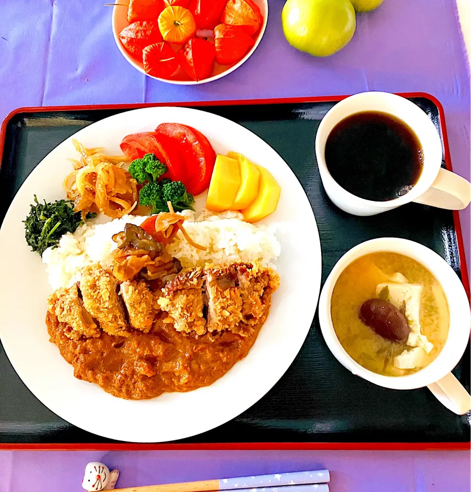 Snapdishの料理写真:薬膳スパイスカレー🍛ミルフィーユカツカレー🍛朝カレーは元気カレー💪|HAMI69さん