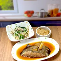 Snapdishの料理写真:カレイの煮付け|アッキーさん