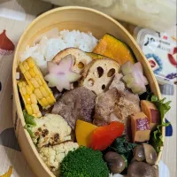 Snapdishの料理写真:本日のお弁当〜豚肉の野菜の挟み焼き弁当|f.1125beさん