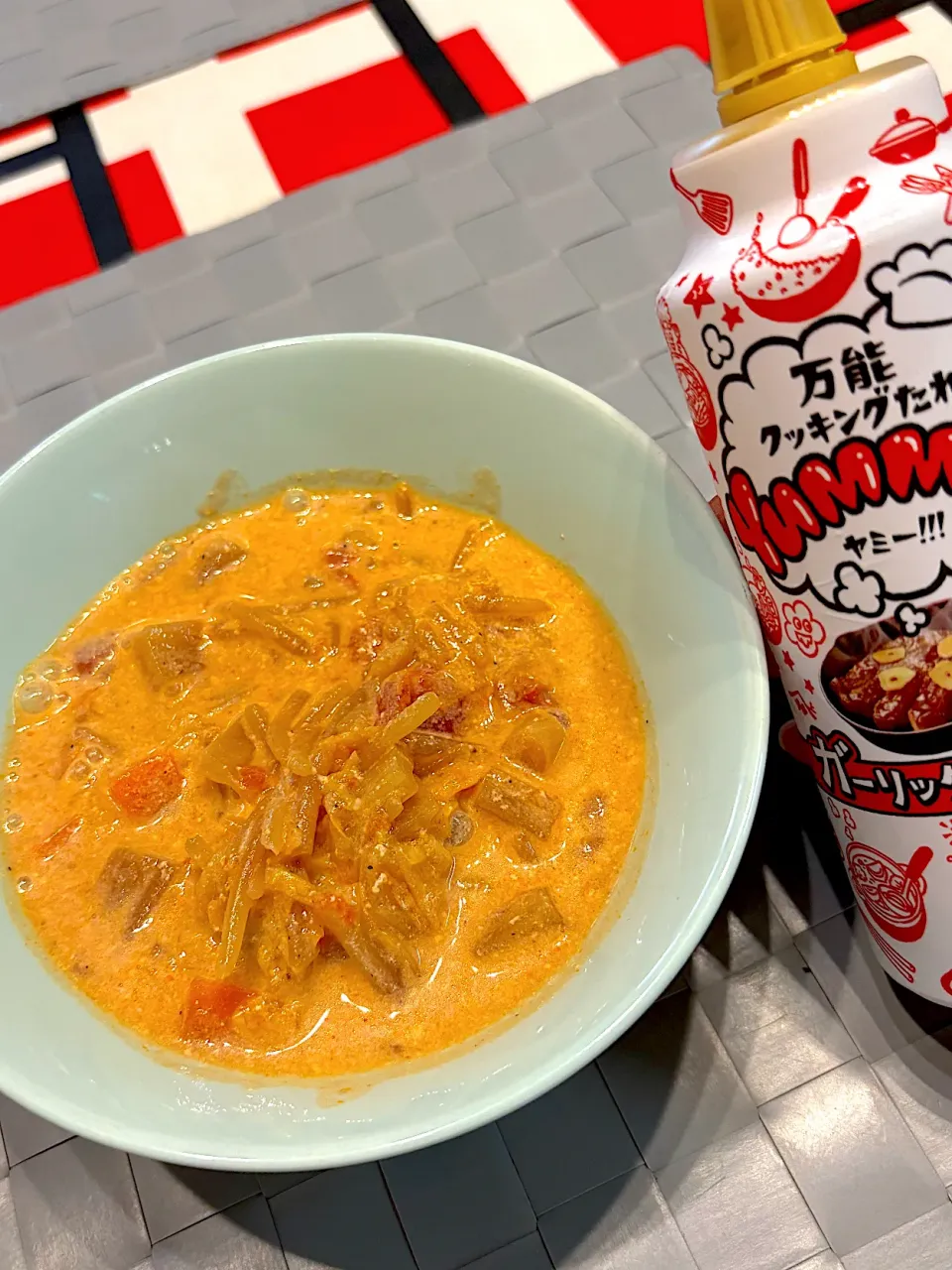 Snapdishの料理写真:Yummy！ガーリック&ペッパーでトマト豆乳スープ|なかみほさん