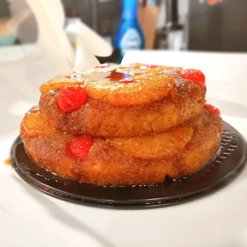 Double layer Pineapple Upside Down Cake|chef Jimmyさん