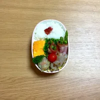 Snapdishの料理写真:アスパラベーコン弁当|sachi ＊さん