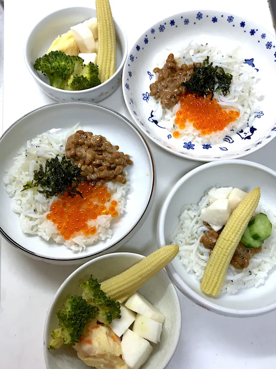 Snapdishの料理写真:白魚といくら丼|さとう かおりさん