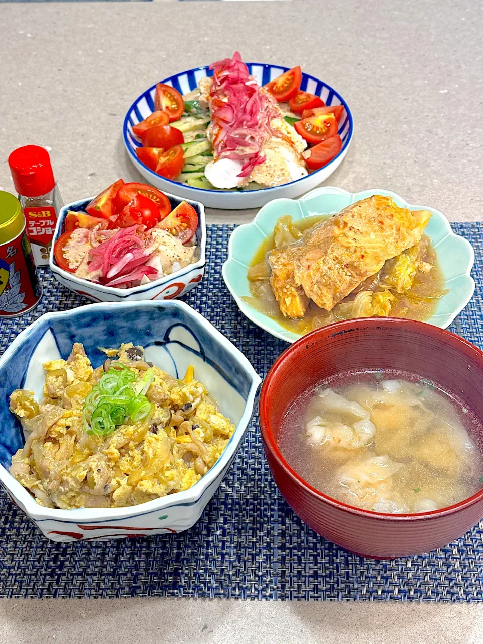 Snapdishの料理写真:海老ワンタンスープ🍲！|Mayumiさん