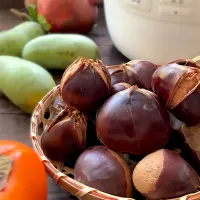 Snapdishの料理写真:シロカおうちシェフProで蒸し栗🌰| 9421beruさん