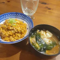 Snapdishの料理写真:昨日のチゲ鍋おじや & みそ汁|あんさん