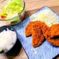 Snapdishの料理写真:ハムカツ定食|料理男子17歳さん