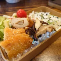 Snapdishの料理写真:海老カツ弁当(*^^*)|しーPaPaさん