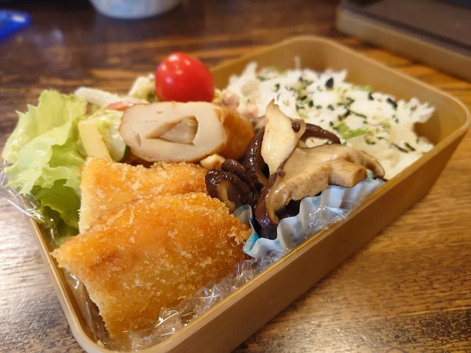 Snapdishの料理写真:海老カツ弁当(*^^*)|しーPaPaさん