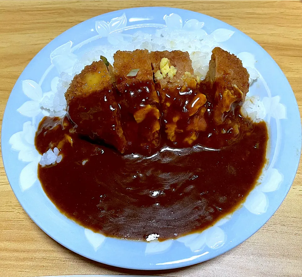 カツカレー🍛|料理好きなじいさまさん