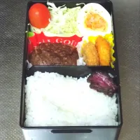 Snapdishの料理写真:ハンバーグ弁当|黒川克博さん