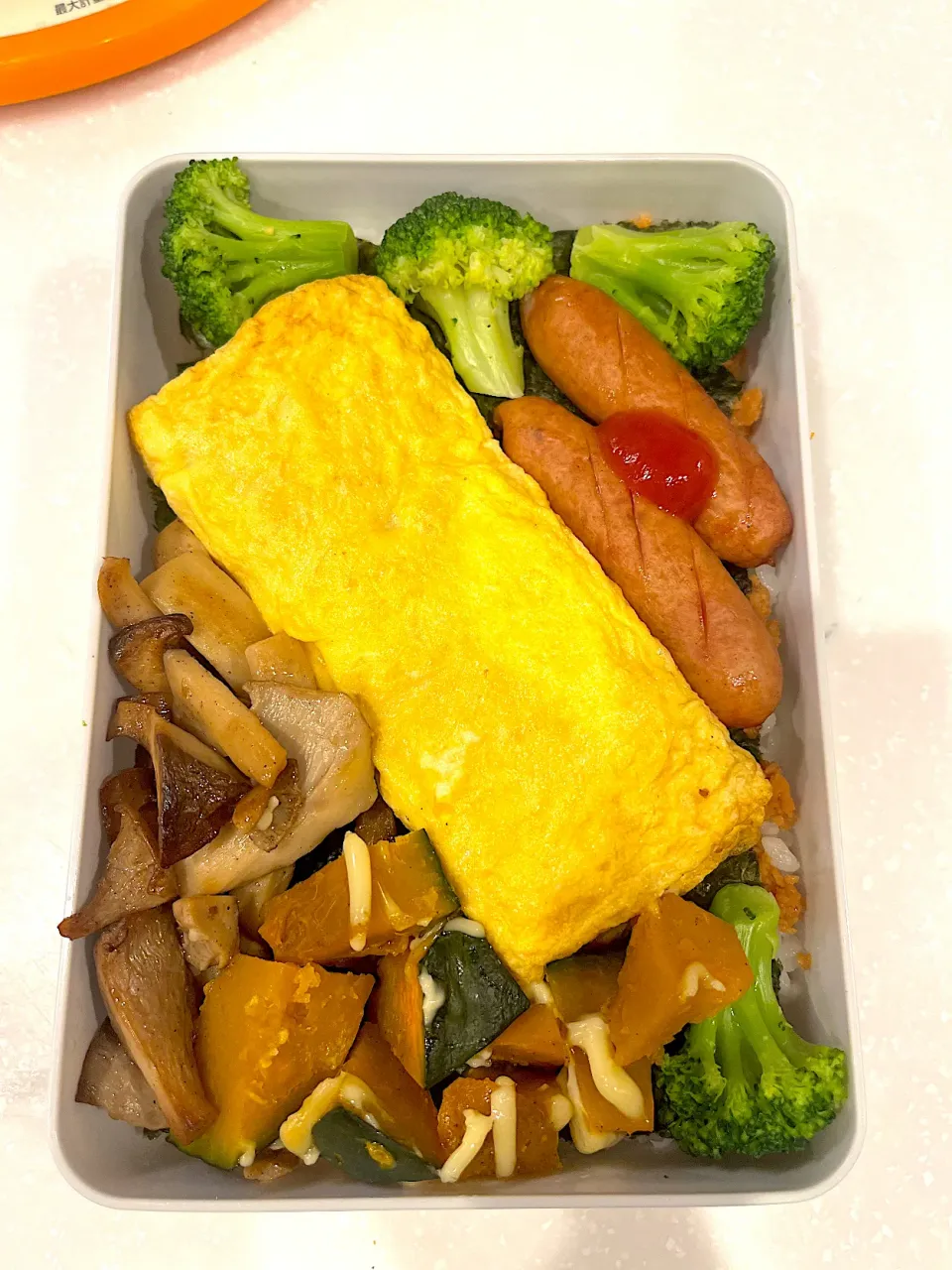 Snapdishの料理写真:パパお弁当🍱👨|みぃこさん