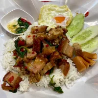 Snapdishの料理写真: 🇹🇭 パットガパオ|270w178bさん