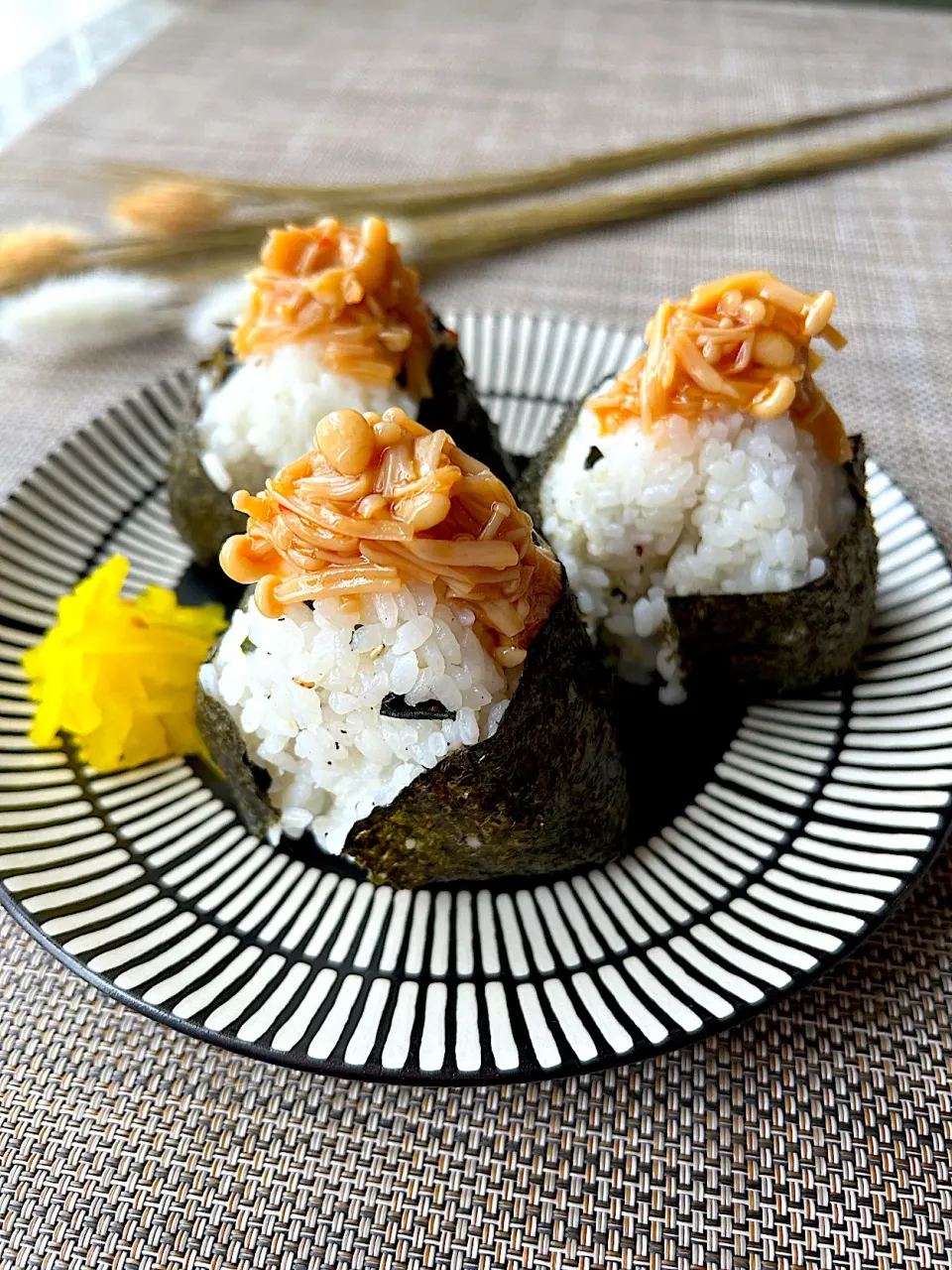 なめたけおにぎり🍙|まなまな♡さん