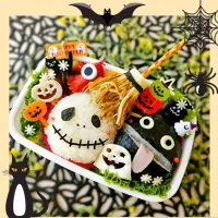 Snapdishの料理写真:お孫ﾁｬﾏ2号‪‪❤︎‬お弁当💕
Halloween🕸🎃👻🎃🕸