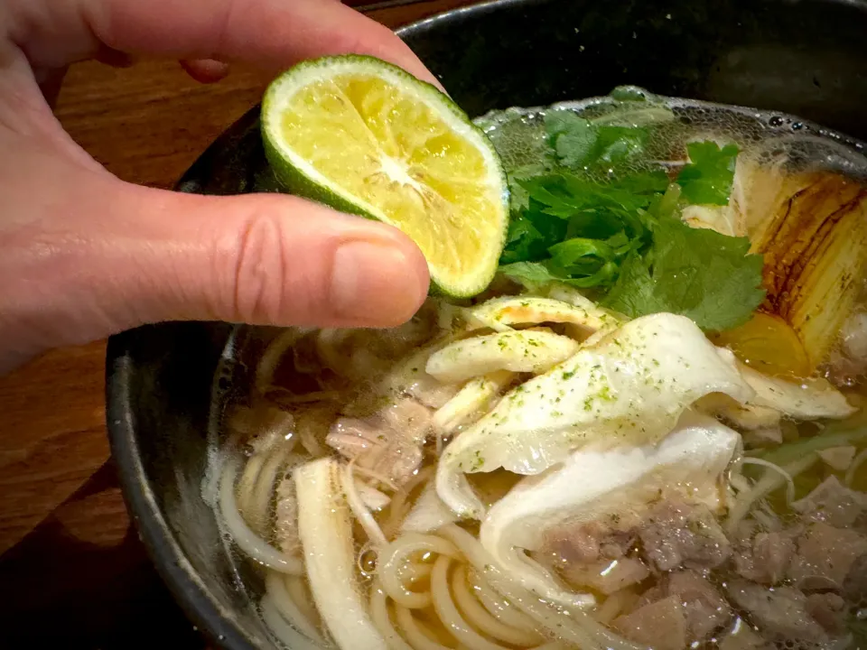 松茸の鴨脂温めん|半田手延べそうめんの店 阿波や壱兆さん