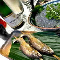 Snapdishの料理写真:鮎塩焼き＆朝取れ生シラス➰🥂😋| ナムナムさん