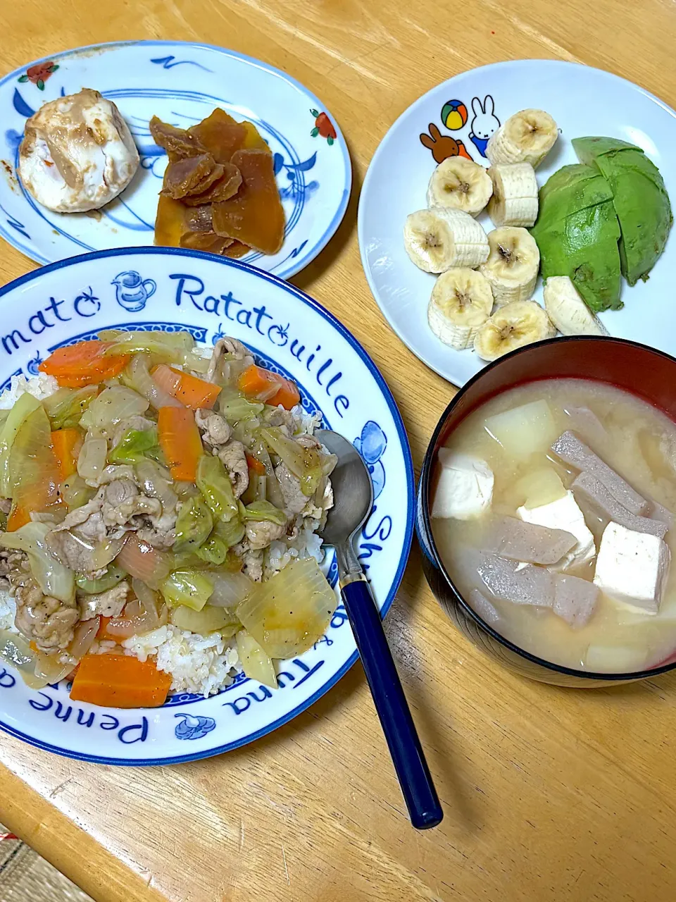 肉野菜餡掛け丼|Makokoさん