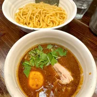 Snapdishの料理写真:ベジポタ味玉肉増し辛つけ麺|流線形さん