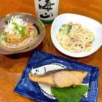 Snapdishの料理写真:頂き物ばかりで　晩ご飯|sakuramochiさん