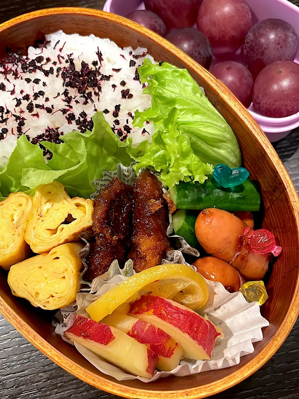 さつまいも🍠のレモン🍋煮と味噌カツ弁当|雑草シェリーさん