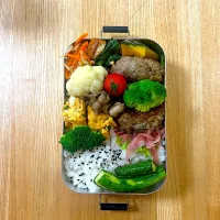 Snapdishの料理写真:10月30日お弁当|auloraさん