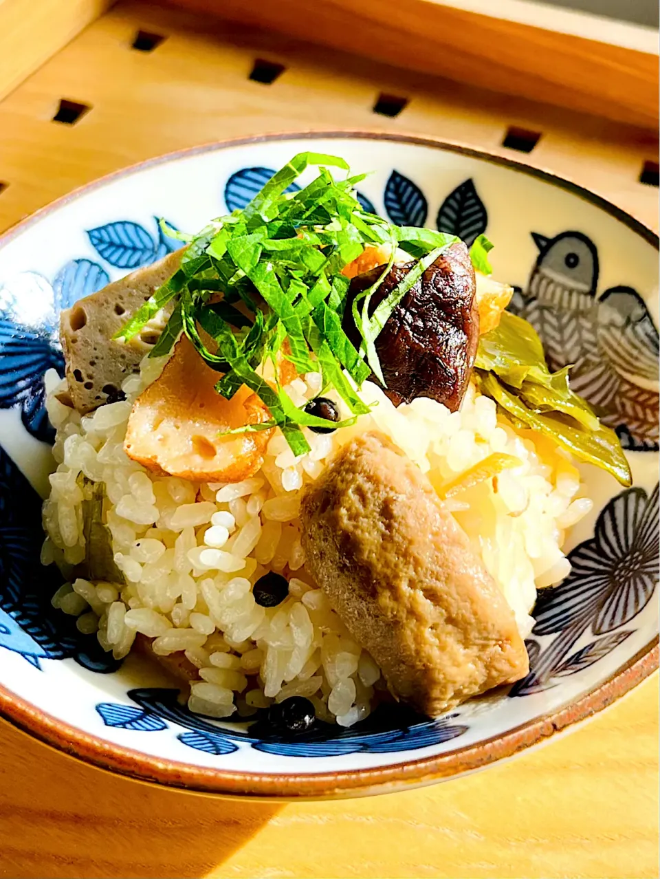 Snapdishの料理写真:おでんリメイク炊き込みご飯🍢|アッコちゃん✨さん