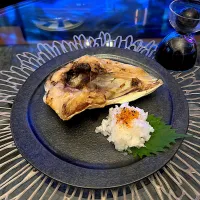 Snapdishの料理写真:鰤のカマの塩焼き✨|yokoさん