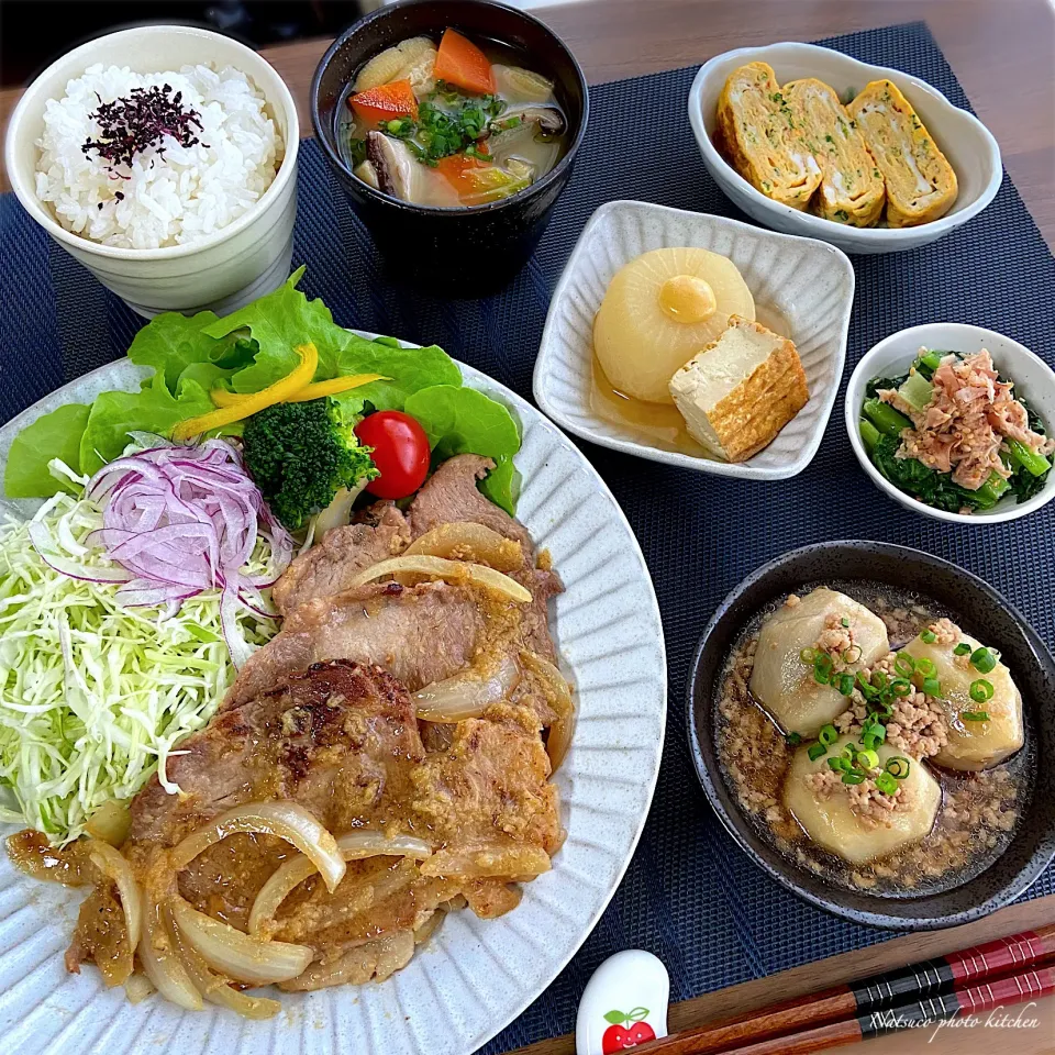 やわらか豚のしょうが焼き定食💕|ナツ1224さん