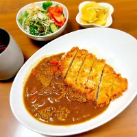 Snapdishの料理写真:チキンカツカレー|teritamagoさん