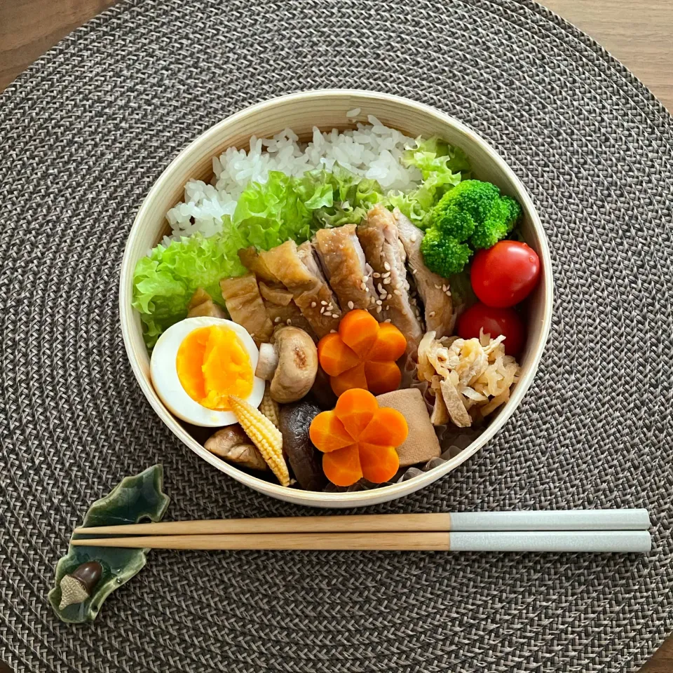 Snapdishの料理写真:照り焼きチキン弁当|Hitomiさん