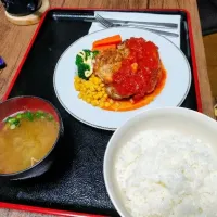 Snapdishの料理写真:我が家の定番　チキンステーキ定食|ariyo4200さん