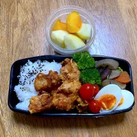 Snapdishの料理写真:10/30 唐揚げ弁当|ゆさん