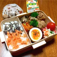 Snapdishの料理写真:10月31日お弁当＆朝練おにぎり|Meimamaさん