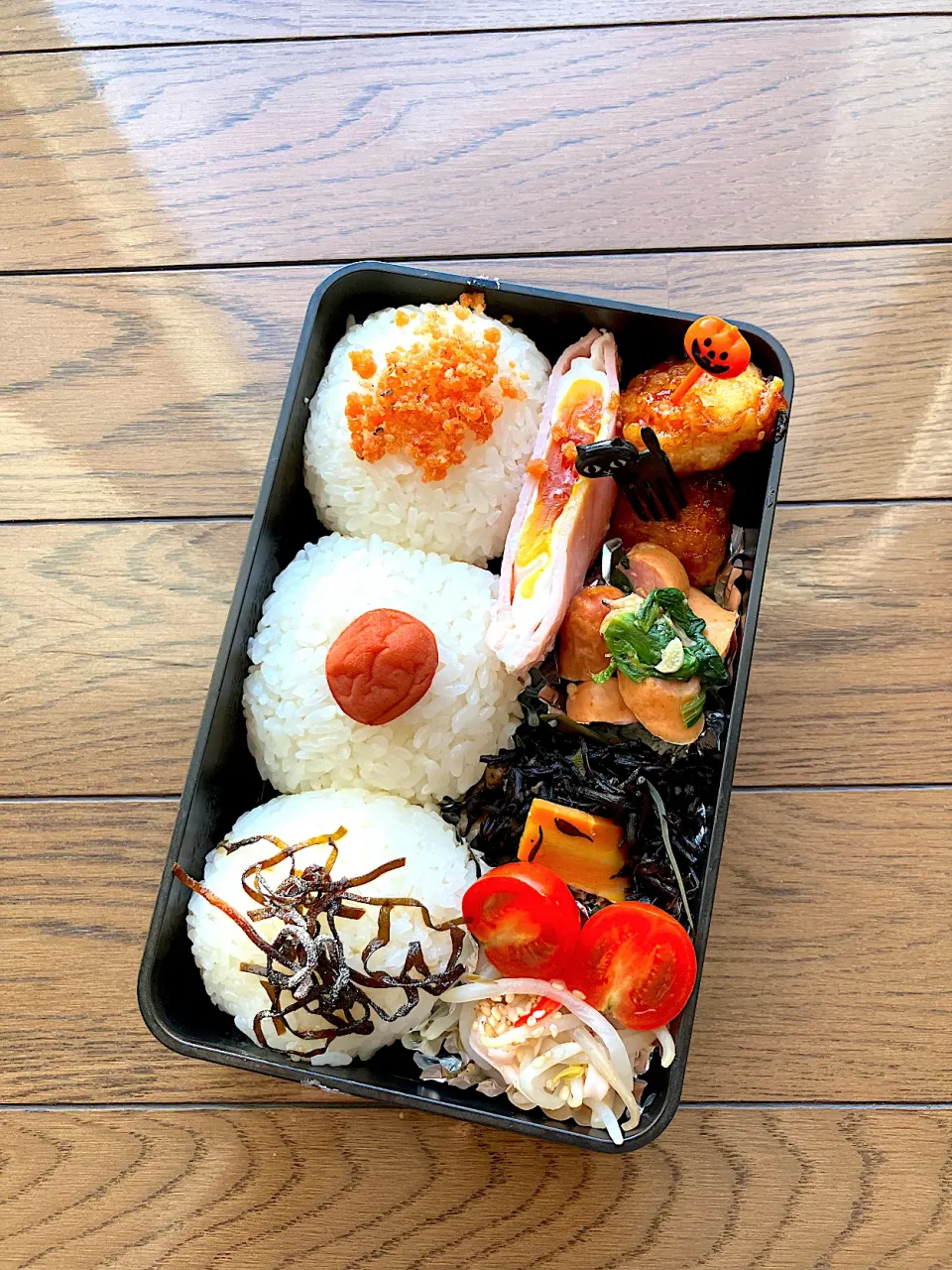 Snapdishの料理写真:ハロウィン大人弁当|_emi_48.0517さん